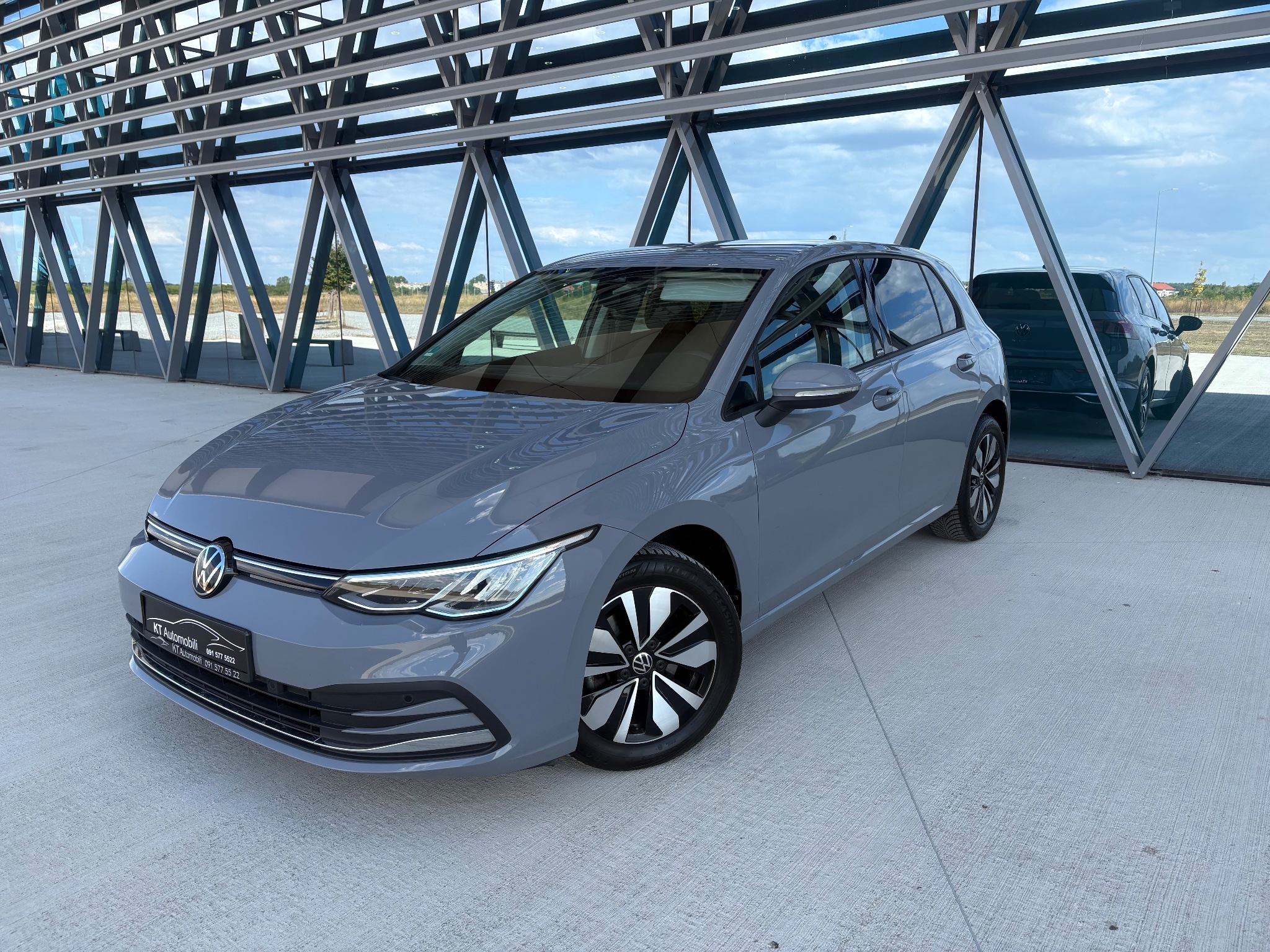 VW Golf 8 2.0 TDI 2023 65 000 km Move